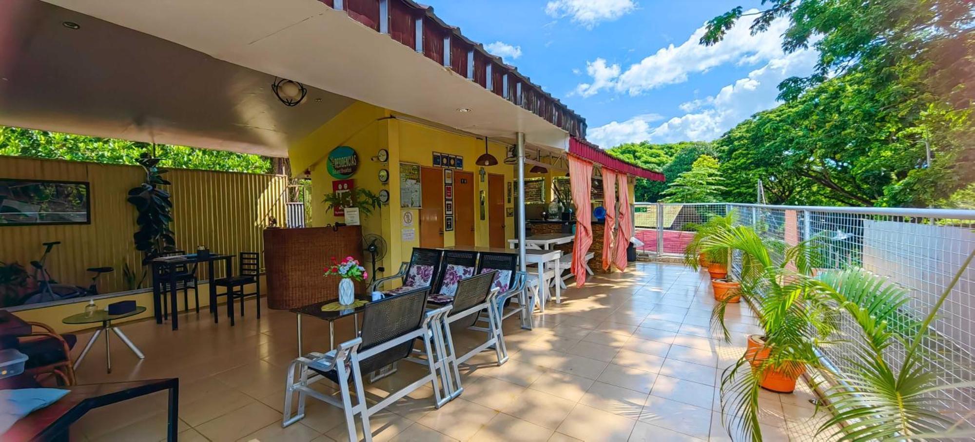 Las Residencias Bed And Breakfast Puerto Princesa Exterior photo